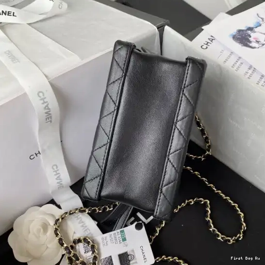 First Bag Ru CHANEL VANITY CASE 0626